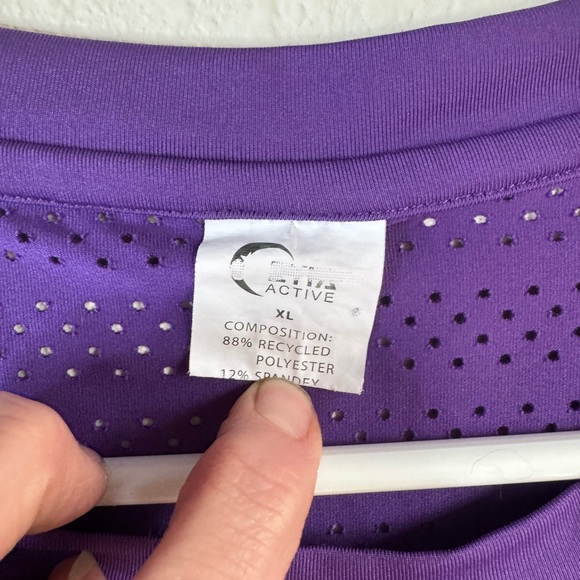 ZYIA ‘Chill’ Breathable Mesh Active Long Sleeve Top - Picture 7 of 10